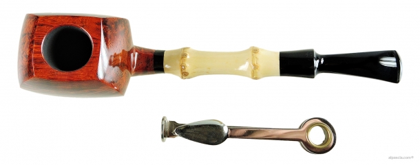 Peter Klein B - pipe 076D