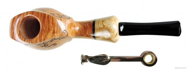 Eder Mathias (Mr. Hyde) - pipe 305D