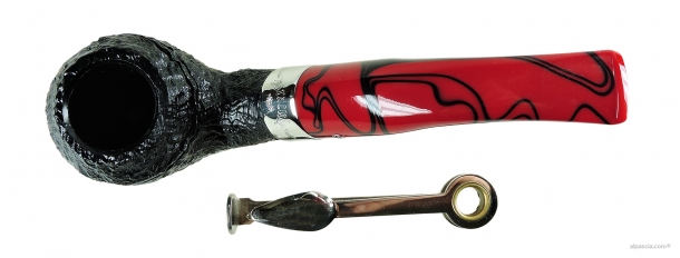 Peterson Dracula 999 pipe 2025 d