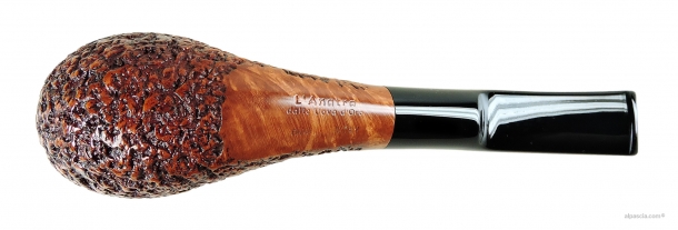 L'Anatra Rusticated smoking pipe 617 c
