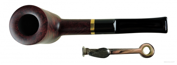 Stanwell De Luxe Polished 207 pipe 769 d