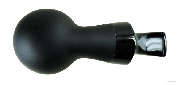 Pipa Al Pascia' Curvy Black Matte 02 - D377 c