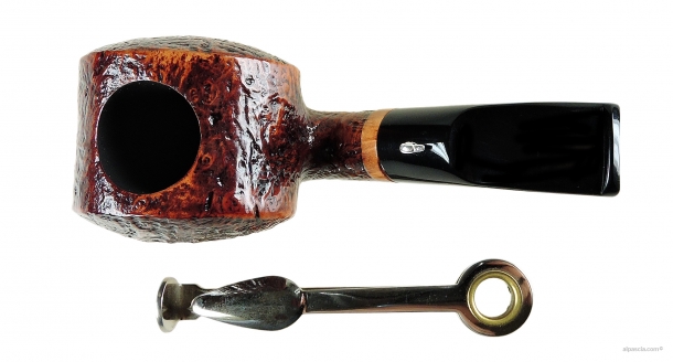 L'Anatra Sandblasted smoking pipe 621 d