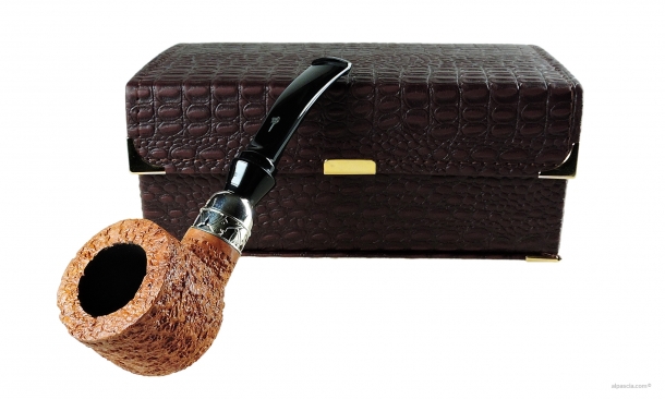 MASTRO GEPPETTO Pipe Of The Year 2023 Rusticato Natural pipe 326 k