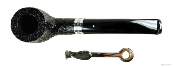 DUNHILL 