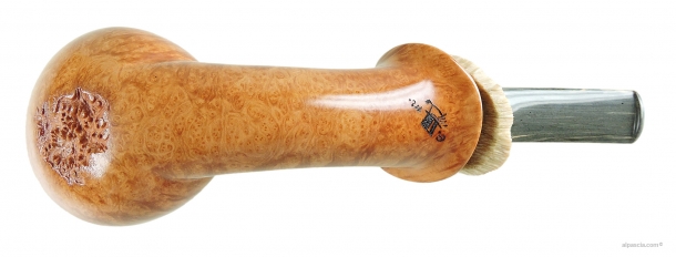 Pipa Eder Mathias (Mr. Hyde) - 386 c