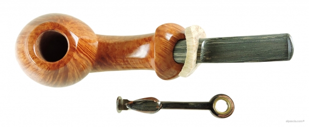 Pipa Eder Mathias (Mr. Hyde) - 386 d