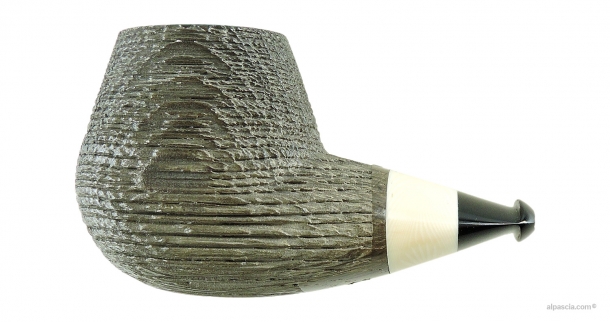 Ganci Isetta Morta smoking pipe 012 a