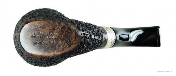 L'Anatra Rusticated smoking pipe 717 c