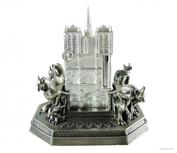 S.T. Dupont Lighter Le Grand Haute Creation Notre Dame de Paris C23007 b