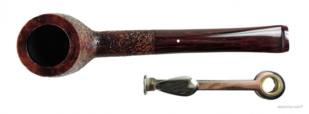 Dunhill Cumberland 3303 Group 3 pipe F999 d