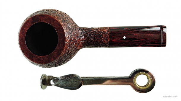 Pipa Dunhill The White Spot Cumberland 4907 Group 4 - G024 d