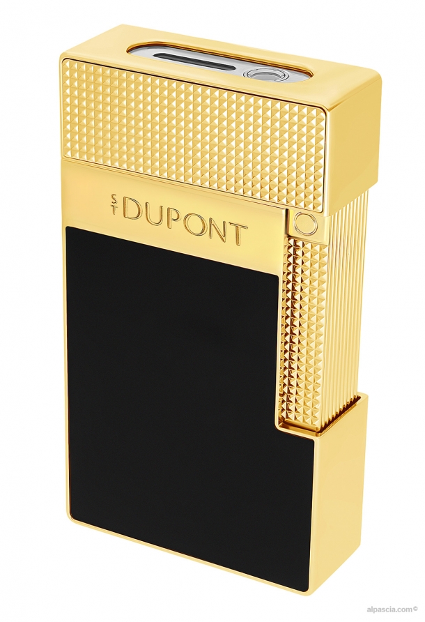 S.T. Dupont table lighter lacquered gold T20100