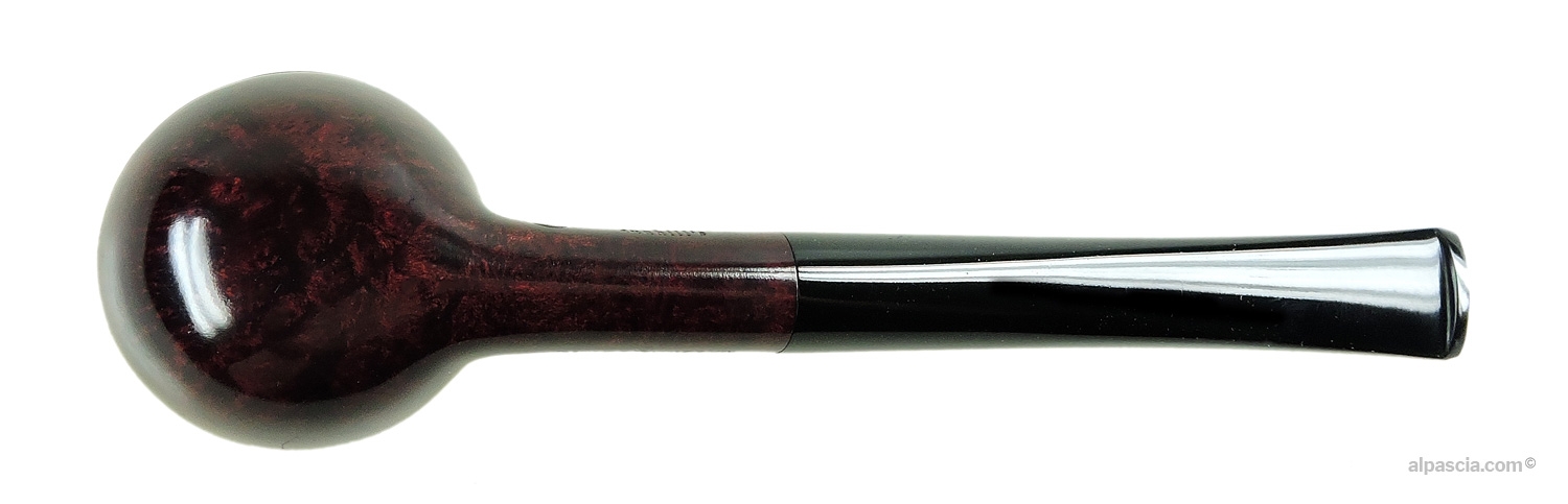 Dunhill Bruyere 3 Group 3 pipe G129 c - bottom view