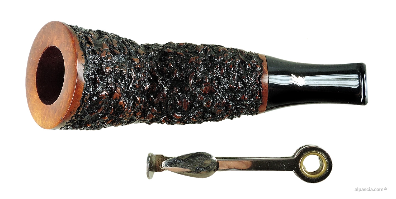 Valbruna Rusticata pipe 008 - top view