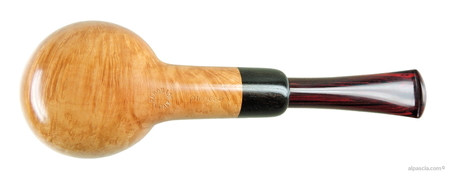 Pirocco pipe 047c - bottom view