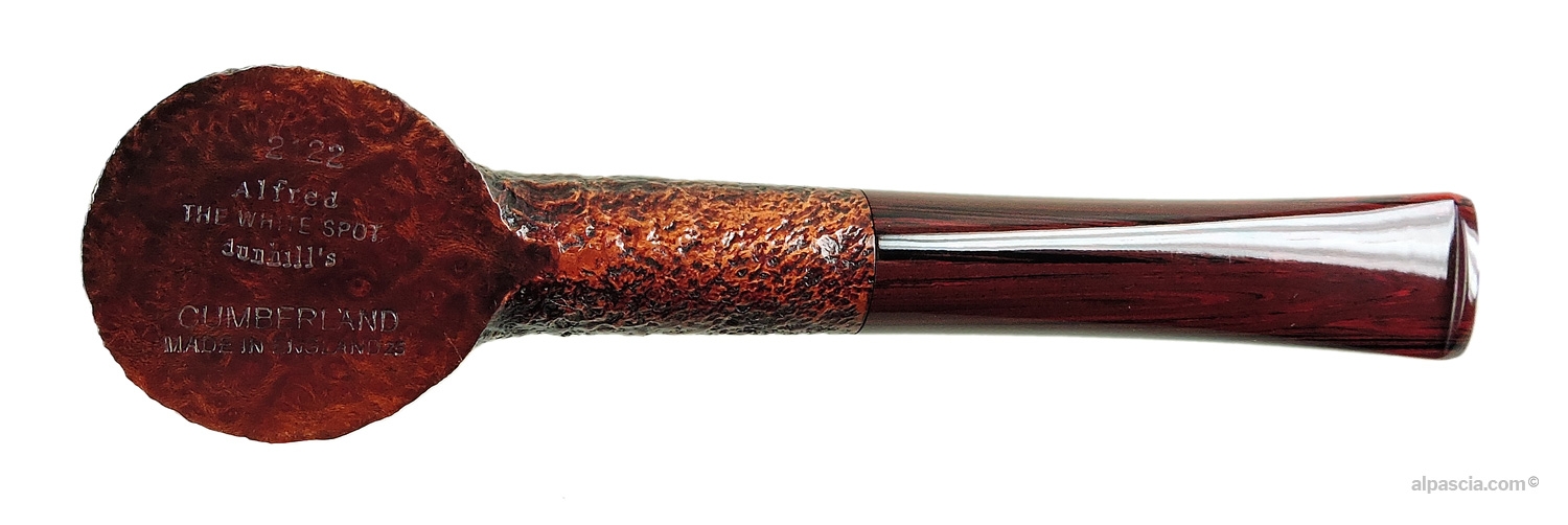 Dunhill The White Spot Cumberland 2122 Group 2 pipe G136c - bottom