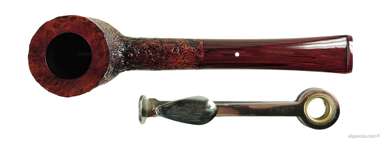 Dunhill The White Spot Cumberland 2122 Group 2 pipe G136d - top