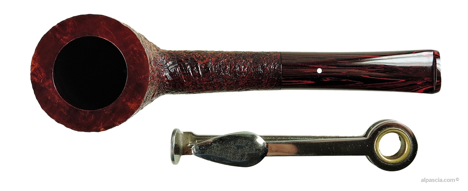 Dunhill The White Spot Cumberland 2105 Group 2 pipe G139d - top