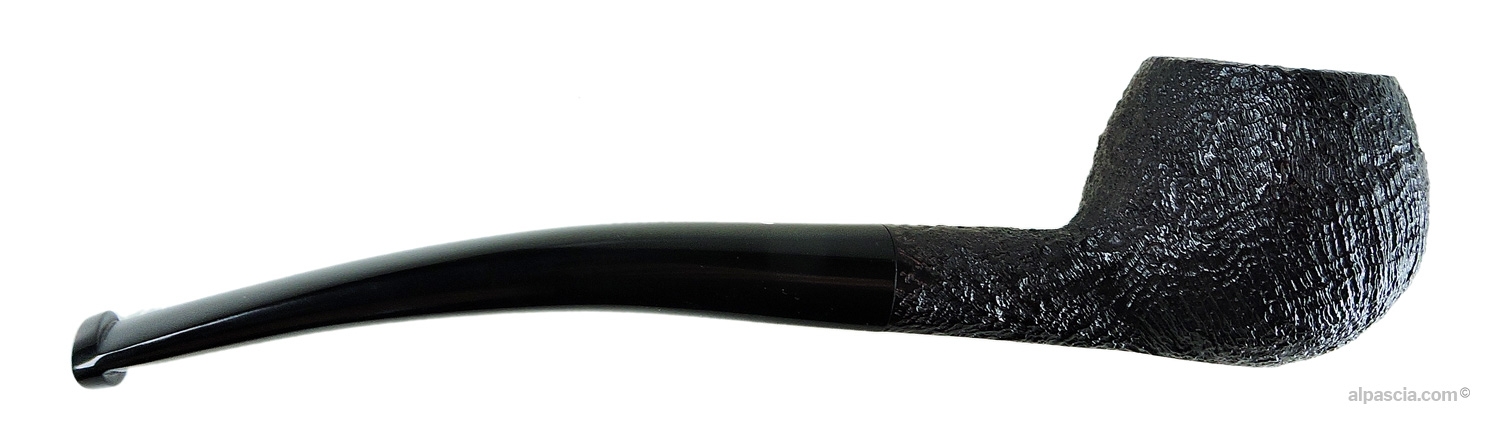 Vista dell'altro lato della pipa Dunhill Shell Briar modello 4407 Gruppo 4