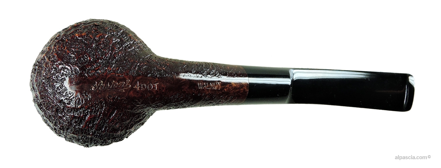 Vista dal basso della pipa SASIENI 4 DOT WALNUT (052c)