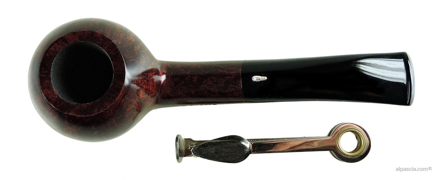 Vista dall'alto della pipa L'Anatra 1 Uovo (830d)