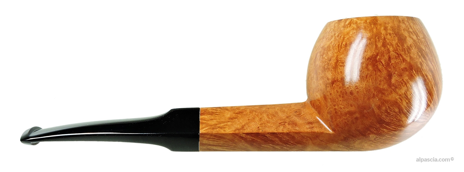 Other side view of the VALBRUNA SMOOTH NATURAL 2 JELLYFISH pipe (013b)