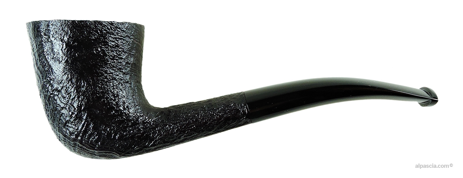 Vista laterale della Pipa Dunhill Shell Briar 4135 Gruppo 4 - G144a