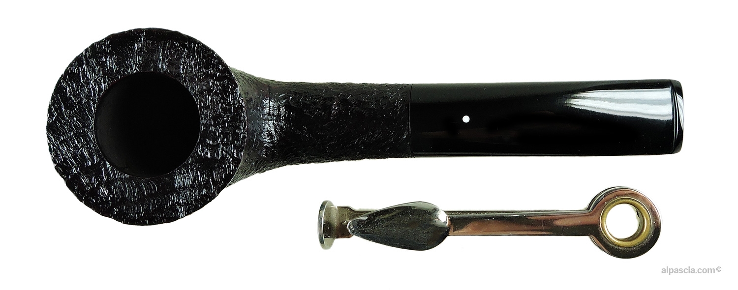 Vista dall'alto della Pipa Dunhill Shell Briar 4135 Gruppo 4 - G144d