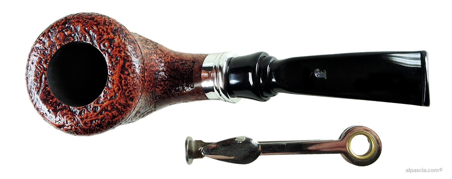 Top view of the Ser Jacopo Picta Van Gogh S2 C 1 pipe 2277D