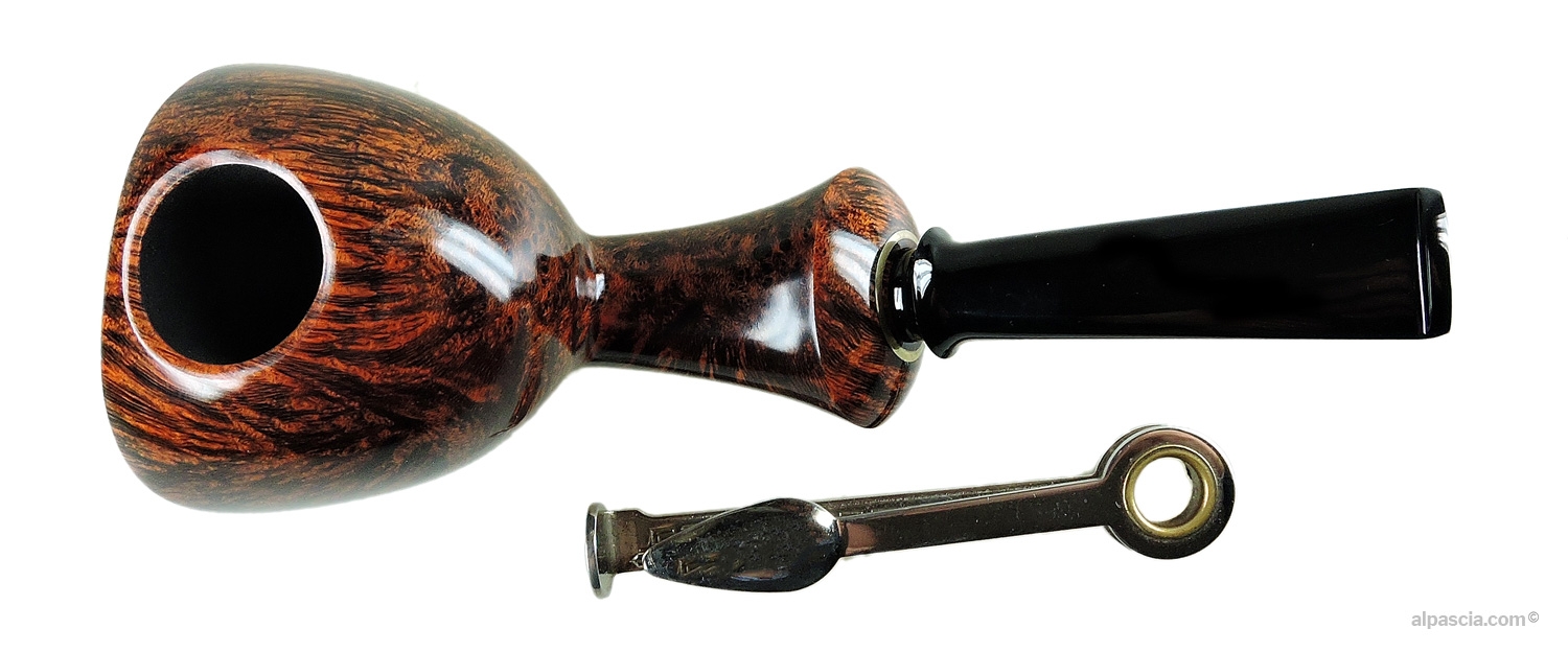 Pipa Ken Dederichs Liscia 228 Freeform - vista dall'alto e fiammata radica