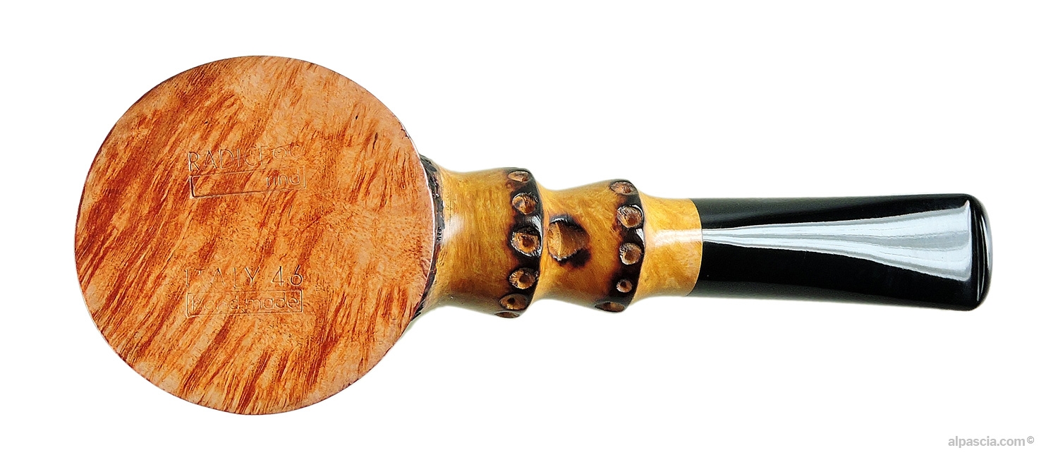 Pipa Radice Rind 2200 Cherrywood Rusticata - vista base piatta e punzonatura