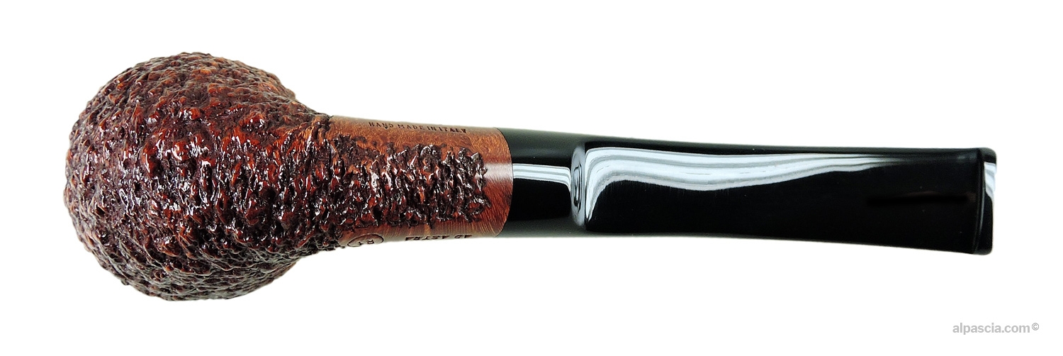 Ser Jacopo R1 Rusticated Half-Bent Horn Pipe - bottom view and R1 hallmarks