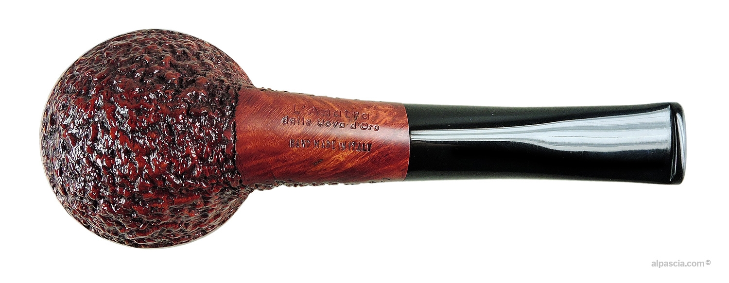 Pipa L'Anatra Rusticata Bulldog Diritta - vista inferiore del cannello 