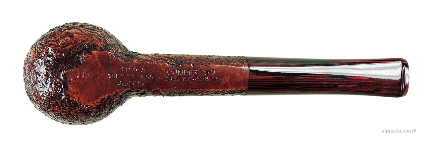 Dunhill Cumberland 4134 Group 4 Straight Brandy Pipe - bottom view and hallmarks