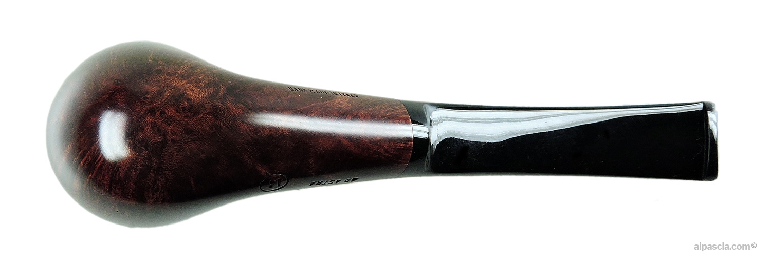 Ser Jacopo L1 Smooth Bent Pipe - bottom view showing elegant curve and hallmarks