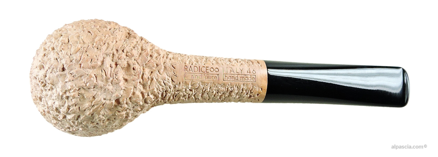 Radice Rind Pure Semi-Rusticated Pot Pipe - bottom view and Pure hallmarks
