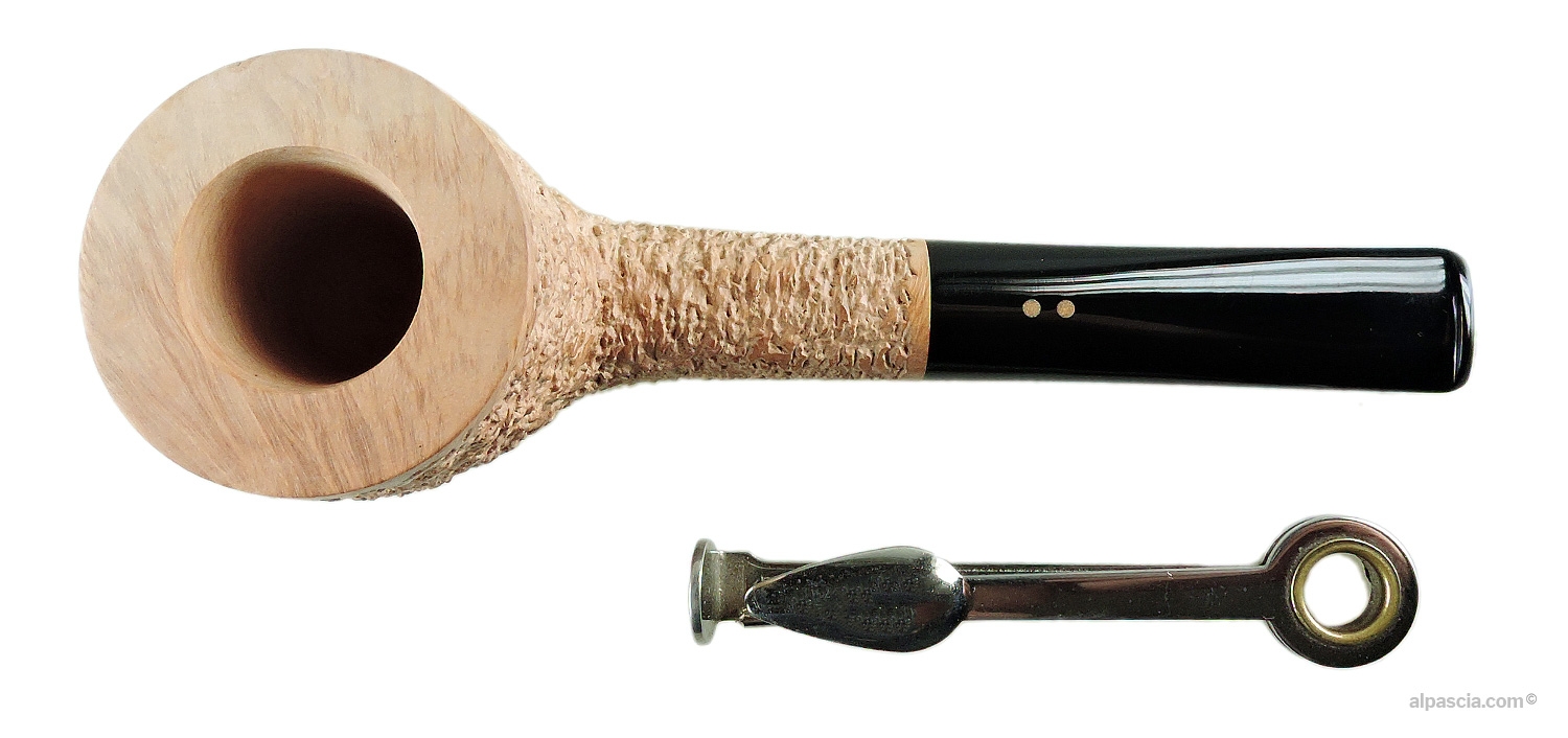Radice Rind Pure Semi-Rusticated Pot Pipe - top view showing smooth rim and thick walls