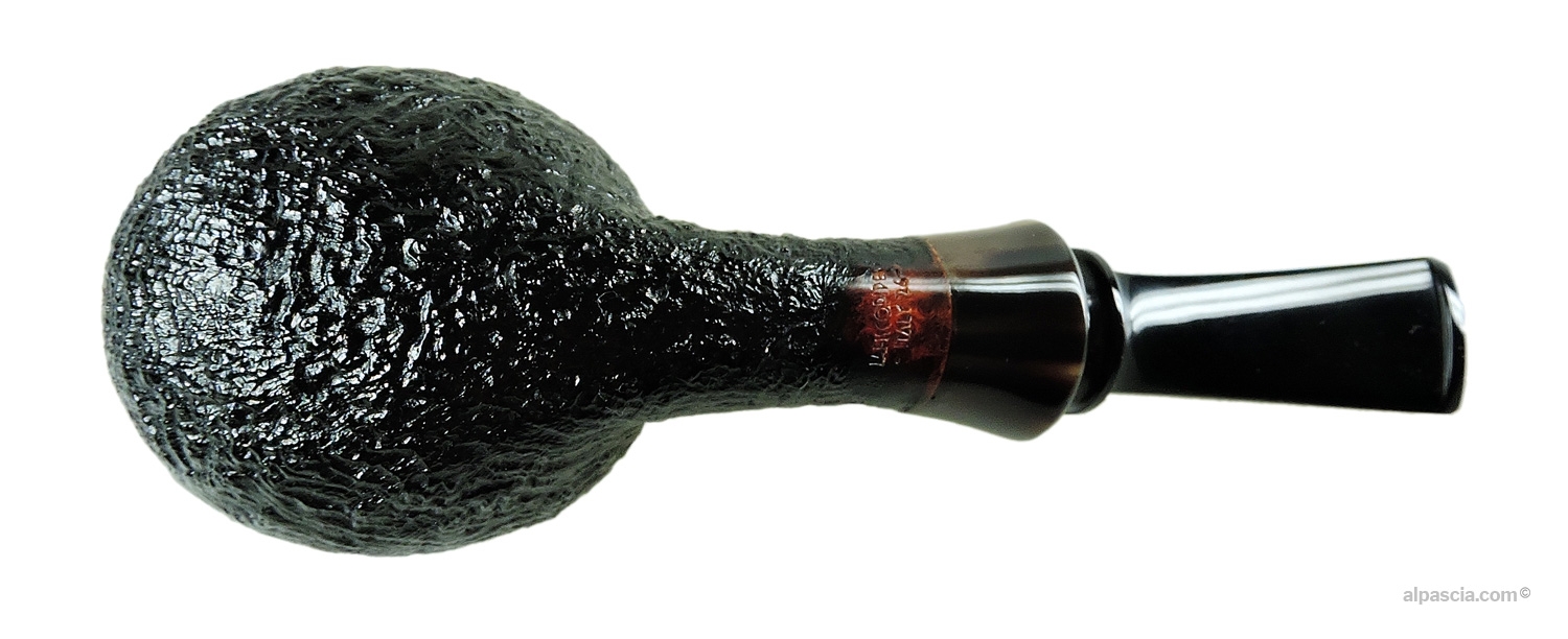 Davide Iafisco Sandblasted Half-Bent Pipe with Horn Ring - bottom view of the shank and artisan hallmarks