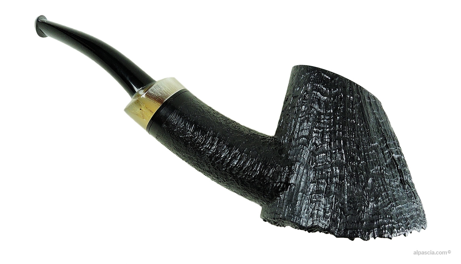 Alinetu Sandblasted Curved Volcano Pipe - right side view highlighting the natural horn accent ring