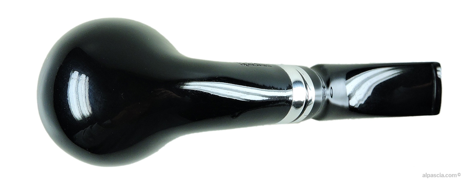 Pipa Big Ben Spectrum 018 Black Polish 9mm - vista inferiore e del finissaggio a lucido
