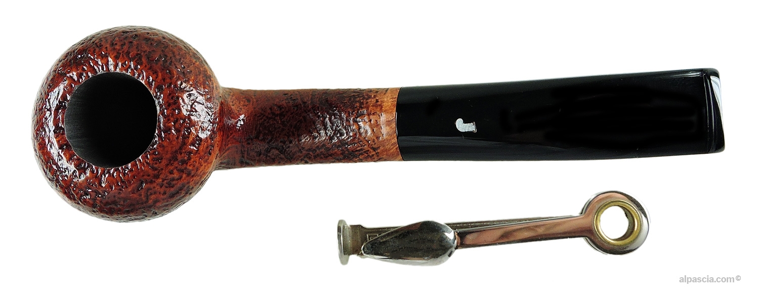 Ser Jacopo S2 Curved Freehand Pipe - top view showing the natural plateau rim and tobacco chamber