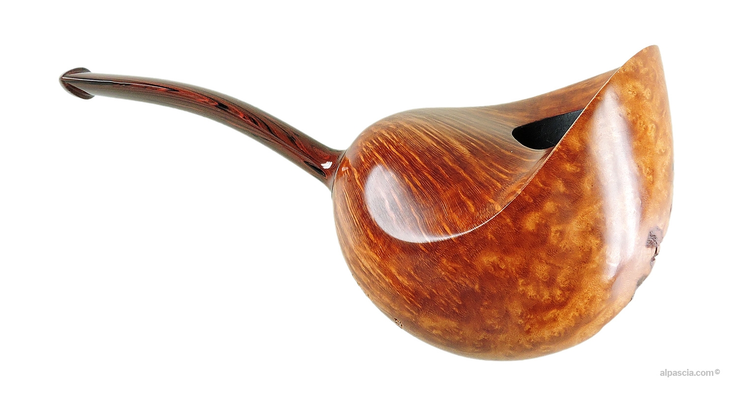Bisonte Smooth Bent Shell Pipe - right side view highlighting the artistic ridges and natural flame grain patterns