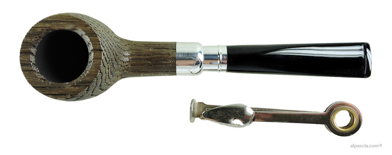 Chacom Morta Spigot 186 Straight Pipe - top view showing the dark rim and tobacco chamber