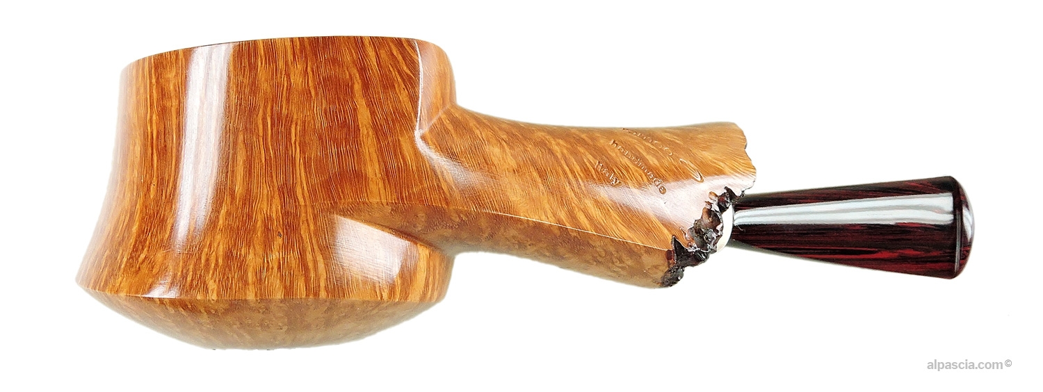 Mimmo Romeo Blowfish Smooth Natural Pipe - bottom view displaying authentic Mimmo Romeo nomenclature stamps and pristine grain flow