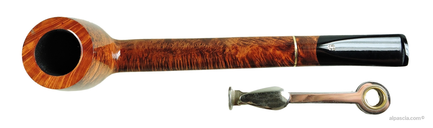 Big Ben Giant 176 Cesare Borgia Pipe - top view looking down at the polished rim