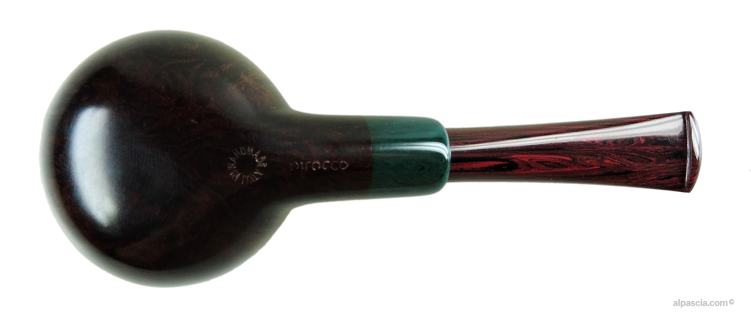 Pipa Pirocco Liscia Semi Curva Tomato - Vista inferiore con la punzonatura ufficiale del marchio Pirocco