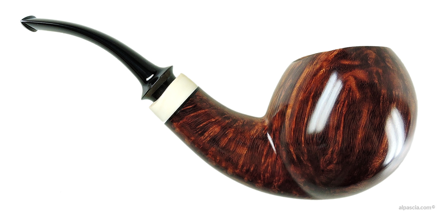 Pipa MG Pipes Curva Liscia Apple - Vista destra che mostra le tinture naturali autoprodotte da Morassut