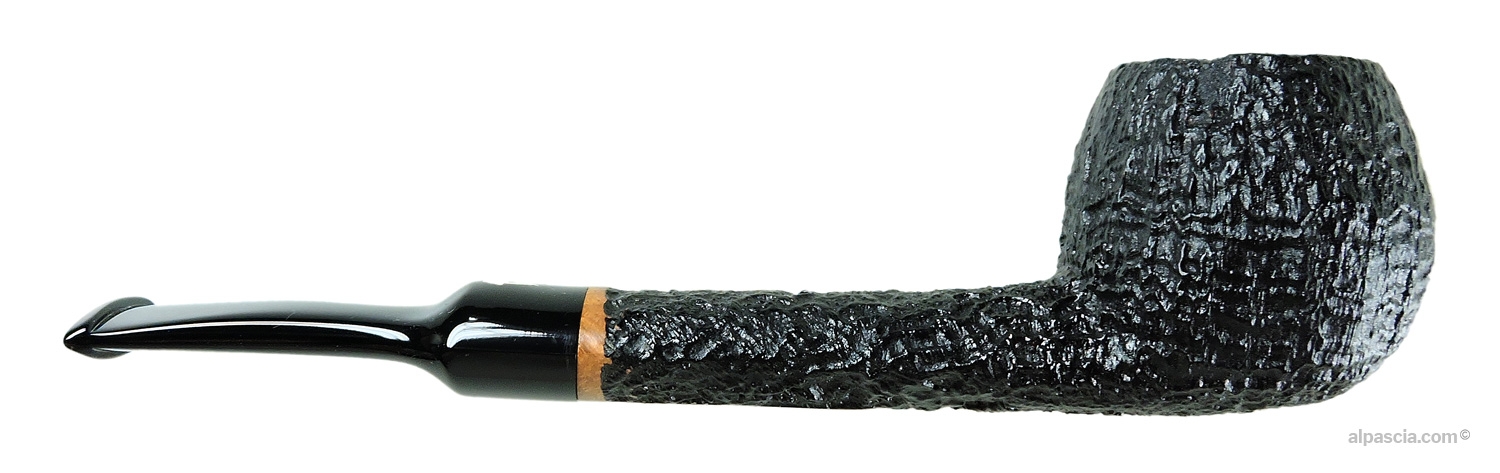 Valbruna 1 Jellyfish Sandblasted Apple Pipe - Right side view highlighting the detailed ring grain texture