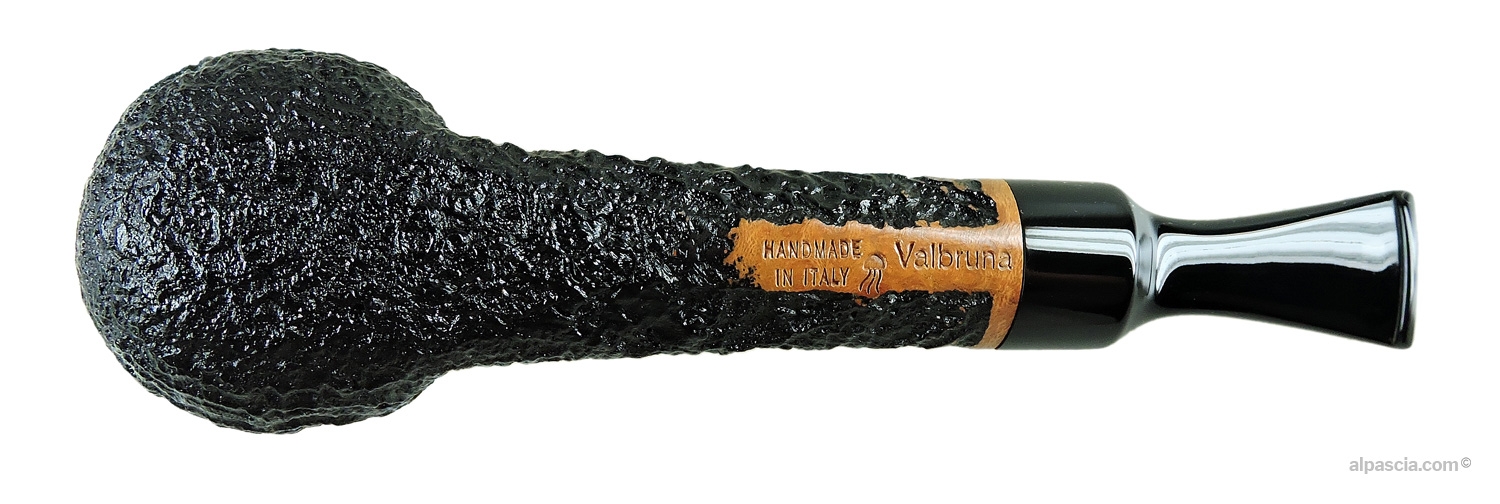 Valbruna 1 Jellyfish Sandblasted Apple Pipe - Bottom view displaying the authentic 1 Jellyfish stampings